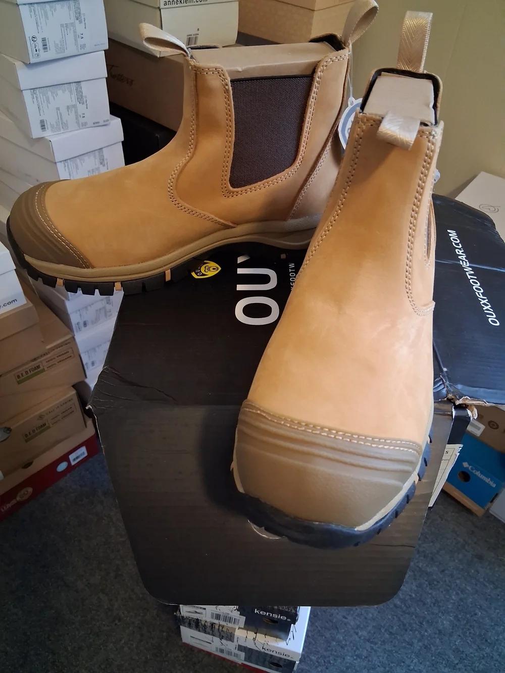 & Other Stories classic chukka